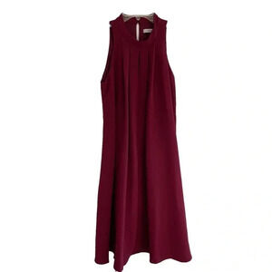 Dark Magenta Sleeveless Pleated Shift Dress